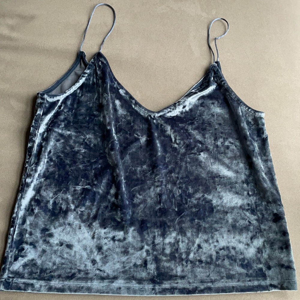 Soft Shimmery top made of a soft velvety material